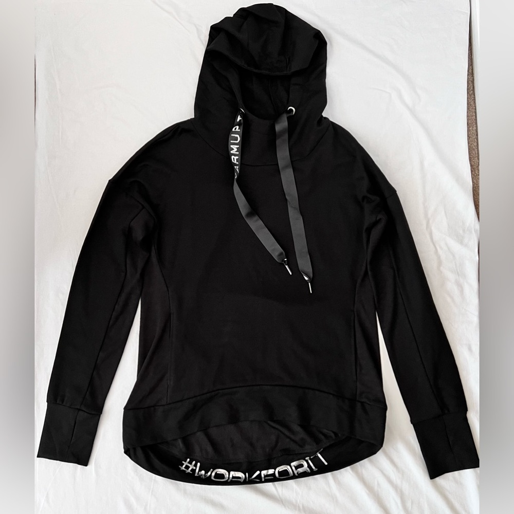 Women’s Black Jessica Simpson THE WARM UP sweater.